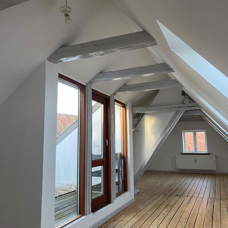 The Terrace Loft - 2-Bedroom Duplex Χόρσενς Εξωτερικό φωτογραφία
